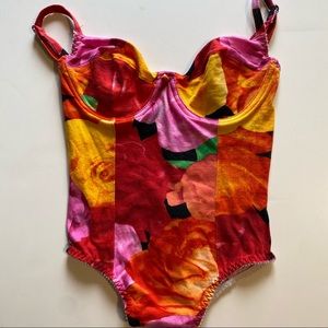 Beautiful Vintage Bodysuit size M